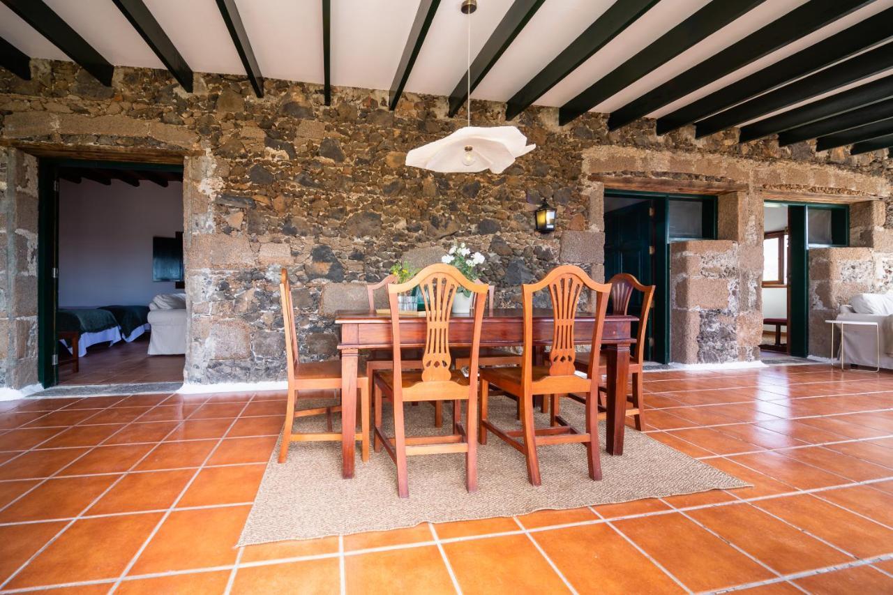 Casa "Entre Vinedos" En Masdache Villa Tias Exterior photo