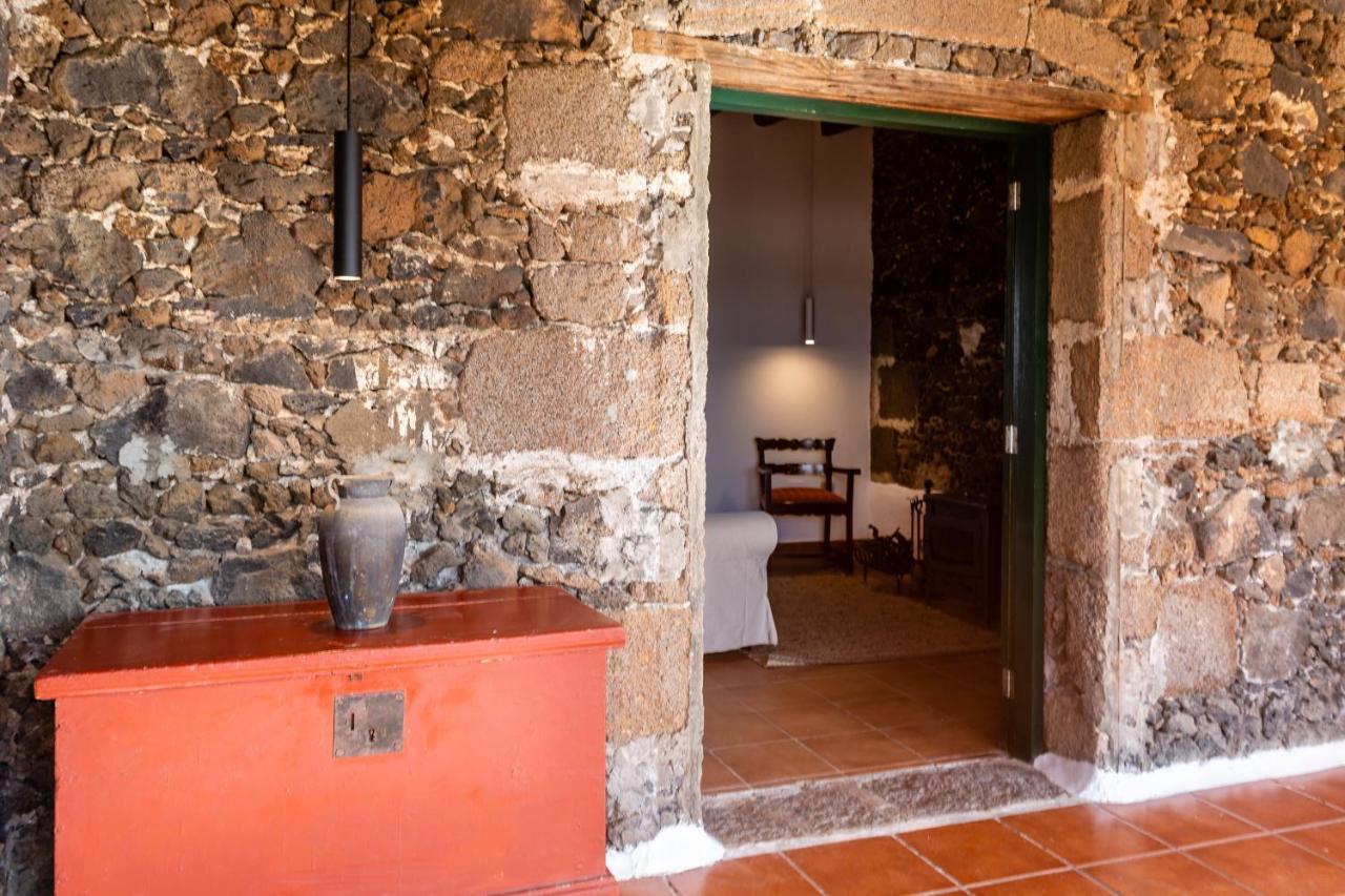 Casa "Entre Vinedos" En Masdache Villa Tias Exterior photo